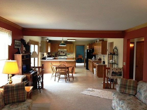Open Floor Plan into Kitchen