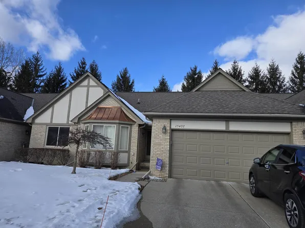 15437 Pebble Pointe Dr, Clinton Township, MI 48038