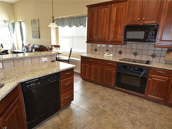 3rd image of 2200 Creekdale Dr