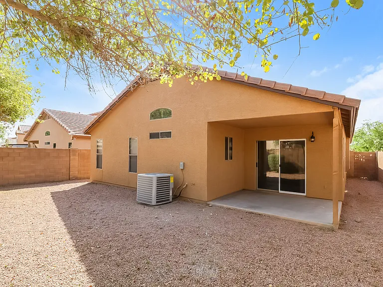 12424 W San Miguel Ave — Photo 13