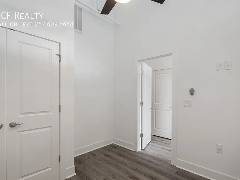 1705 Jackson St #11 — Photo 5