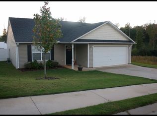 23 Spring Fellow Ln, Taylors, SC 29687