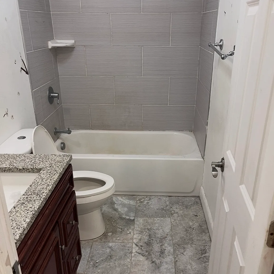 3 bed, 1.5 bath, 1000 sqft, $2,800 — Photo 3