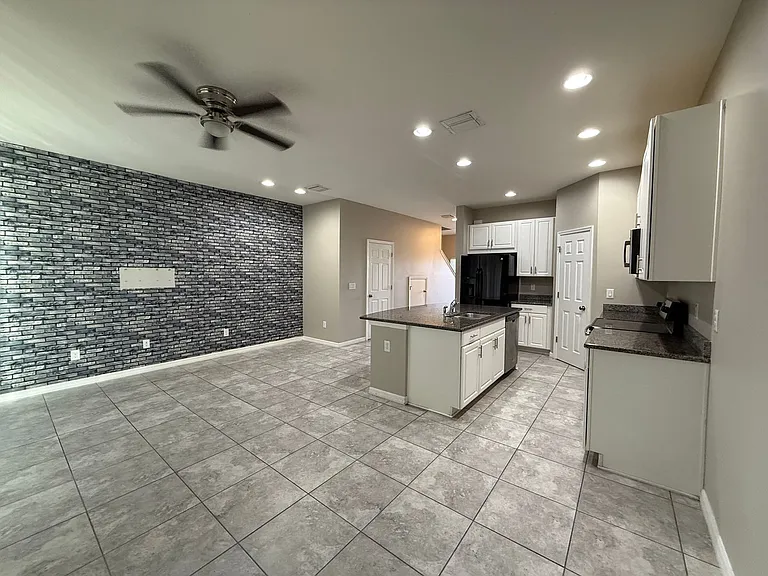 7212 Grand Elm Dr — Photo 7
