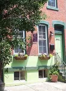895 N Stillman St photo 1