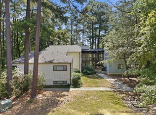 642 Pine Ridge Pl, Raleigh, NC 27609