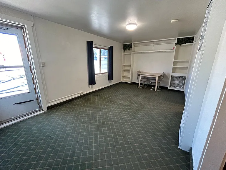 821 W Main St. — Photo 6