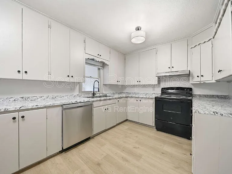 1215 Harrison St #5 — Photo 15