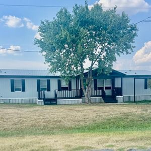 145 Clayton Rd, Azle, TX, 76020