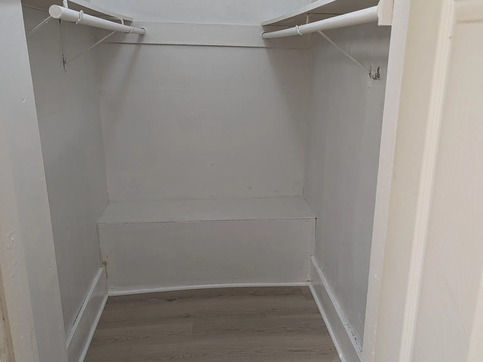 2 bed, 800 sqft, $1,050 — Photo 2
