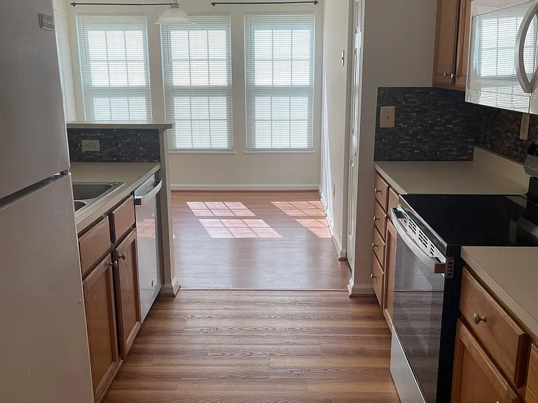 5610 Avonshire Pl — Photo 23