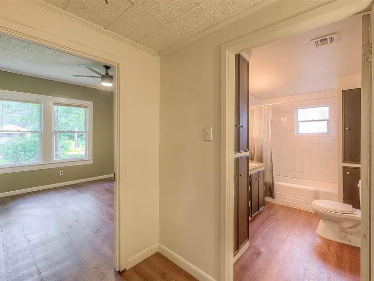 605 Arvon St — Photo 15