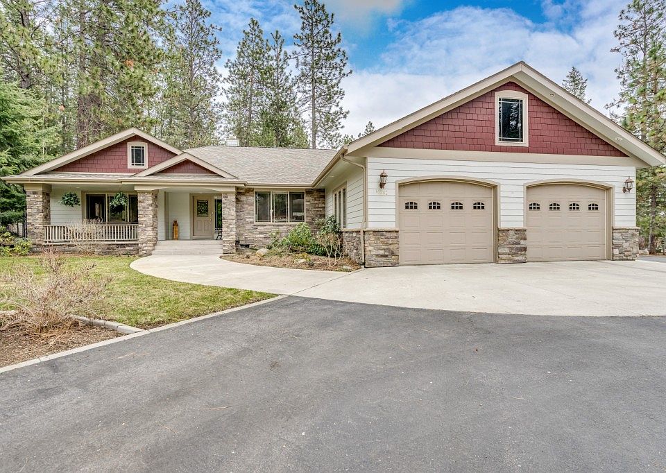 1st image of 16282 W Hollister Hills Dr