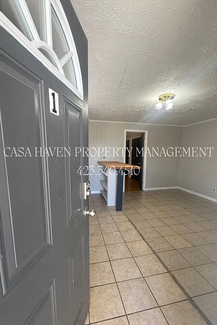 Building Photo - 200 E Watauga Ave