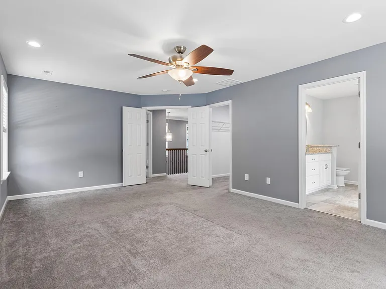 101 Sycamore Ln — Photo 33