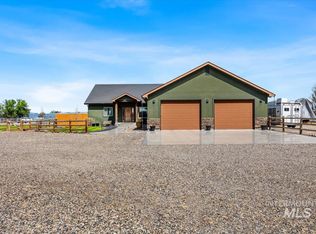 1770 N 3rd St, Nyssa, OR 97913