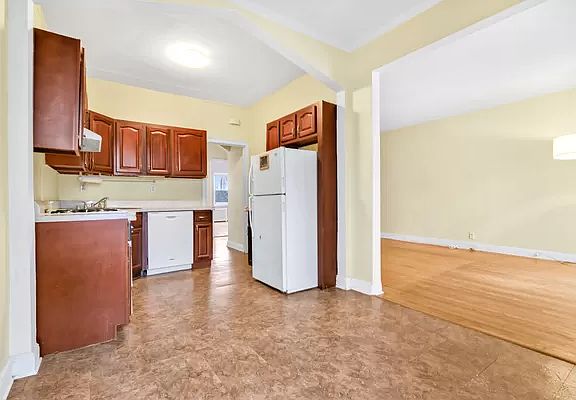 5th image of 6723 Alderton St