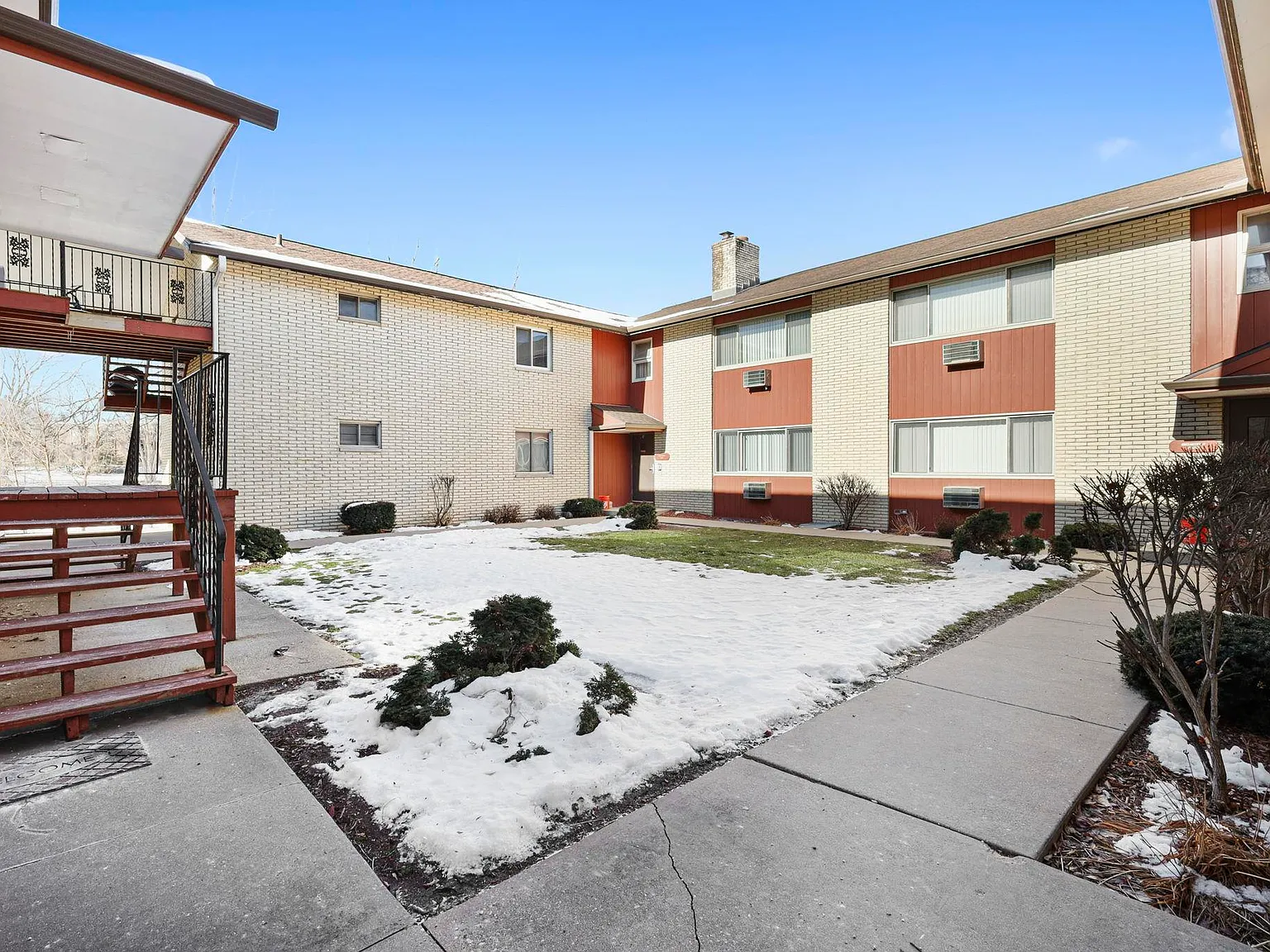 6210 Mineral Point Rd, Madison, WI 53705 — Photo 4