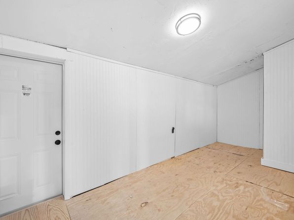 wichita-kansas-77355597 picture