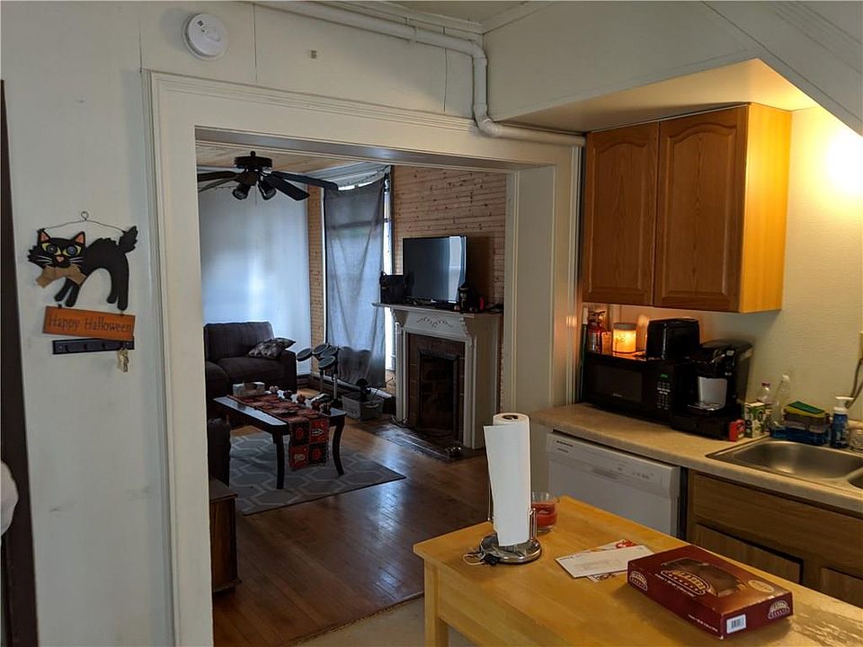 2nd image of 604 1st Ave #A