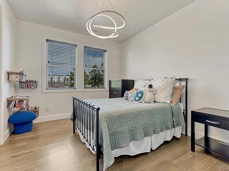 9486 E Winding Hill Ave — Photo 34