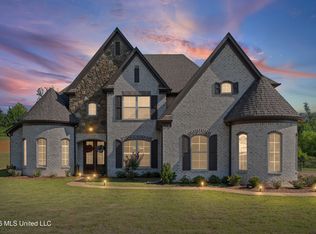 224 Poplar Ln, Holly Springs, MS 38635