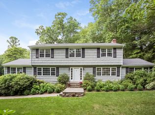 17 Rocky Brook Rd, New Canaan, CT 06840