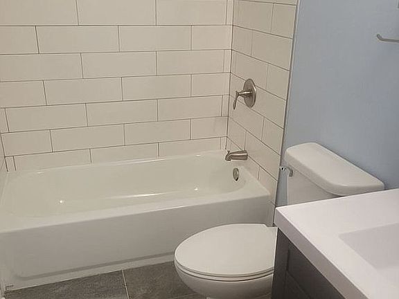 5th image of 12623 S Lincoln St APT 102