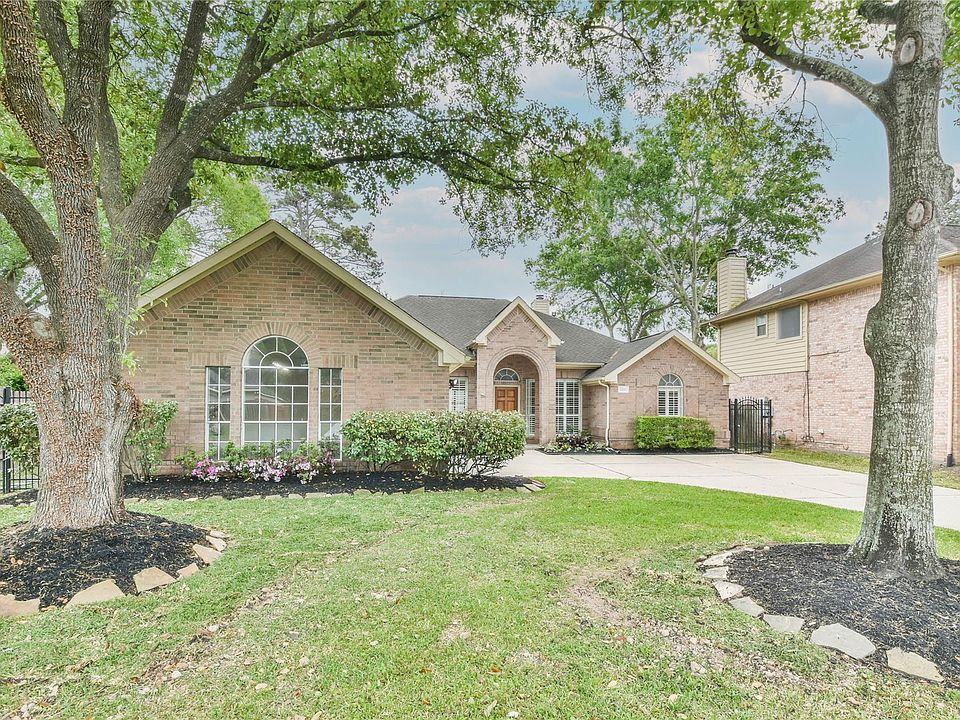 1st image of 13011 Dogwood Glen Ct