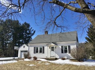 364 Colrain Rd, Greenfield, MA 01301