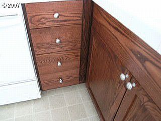 Nice wood grain.