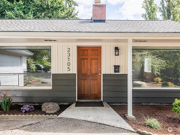 3rd image of 23105 59th Avenue W