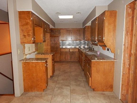 5th image of 130 Timberland Dr