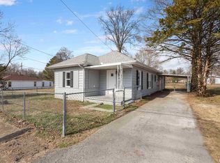 1905 E Garland St, West Frankfort, IL 62896