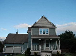 6 E Butterfly Way, Lincoln, RI 02865