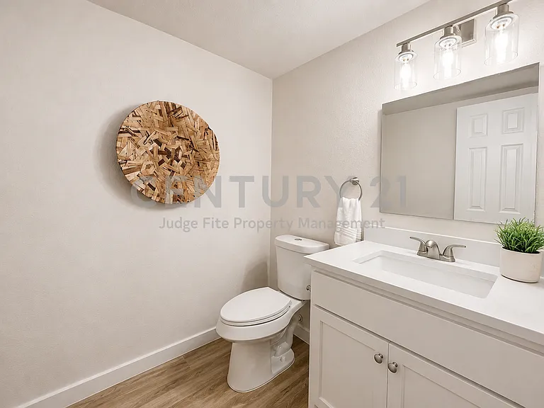 300 Lamesa Ct — Photo 29