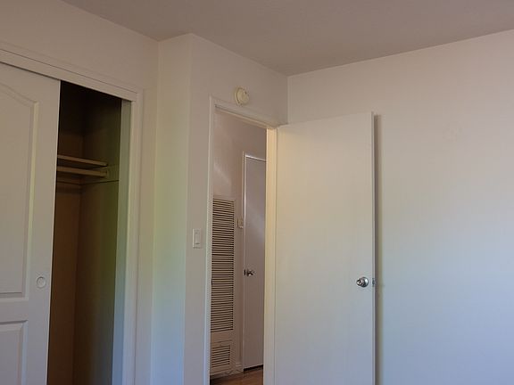 4th image of 4055 Brommer St #A