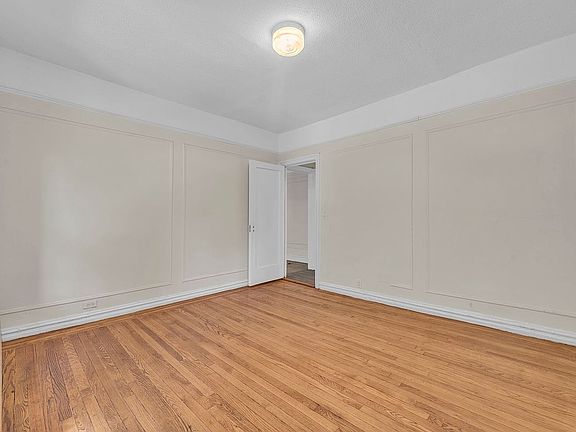 4th image of 1015 Summit Ave APT 1D
