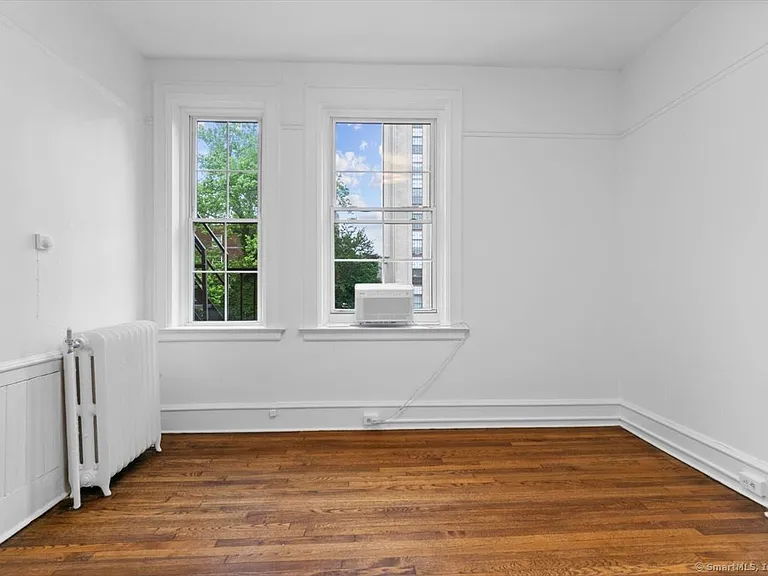 284 Orange St #204 — Photo 11