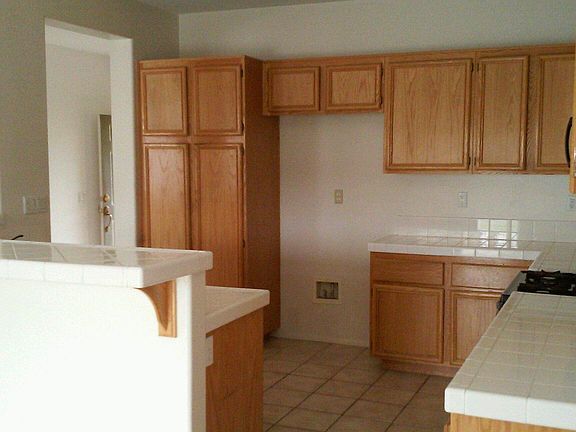 3rd image of 13297 Snowbell Ln