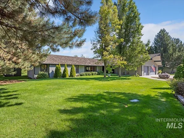 1052 Gridley Dr, Hagerman, ID 83332