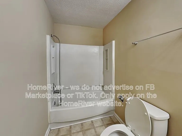 2871 Eastland Way — Photo 10