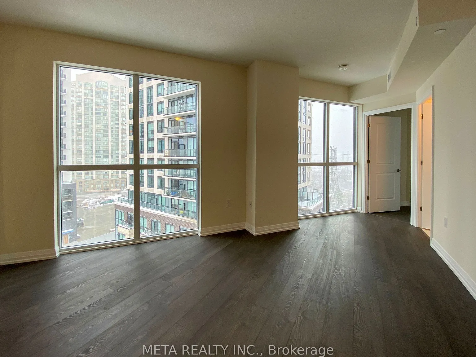 2 bed, $2,600 — Photo 3