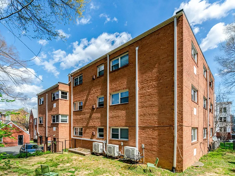 1510 N Rolfe St #3 — Photo 15