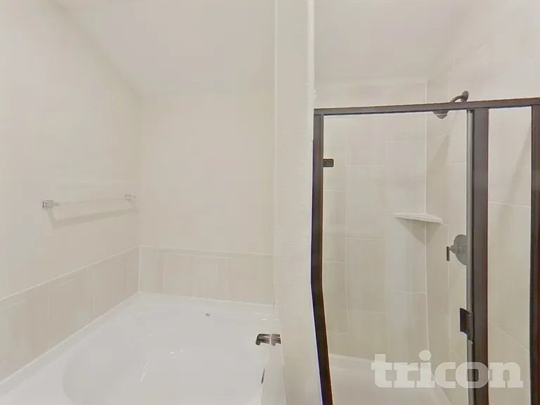 1106 Bullock Dr — Photo 15