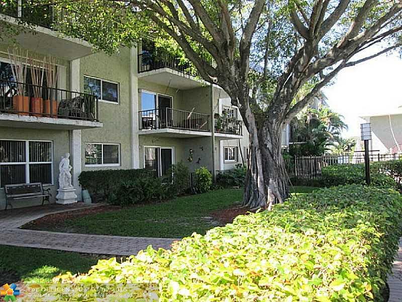 1st image of 3004 NE 5th Ter APT 205-C