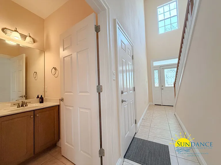 409 Nathey Ave — Photo 7