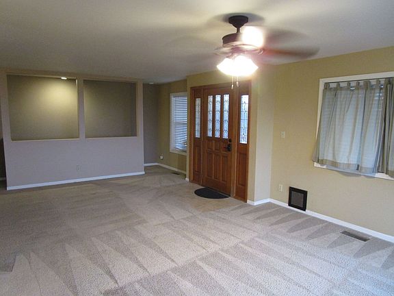 4th image of 11552 NW King Ave