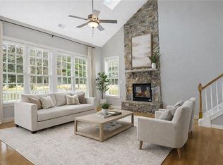 4032 Colonial Cres, Williamsburg, VA 23188