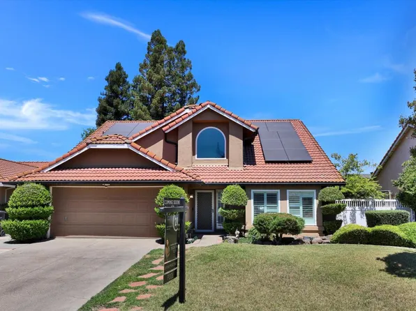 1542 E D St, Oakdale, CA 95361